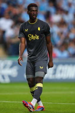 Everton 'dan Tim Iroegbunam, Coventry City, Everton' a karşı Coventry Building Society Arena, Coventry, Birleşik Krallık, 30 Temmuz 2024 'te oynanan sezon öncesi dostluk maçı sırasında
