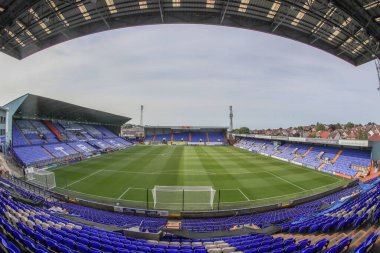 Prenton Park 'ın 30 Temmuz 2024' te İngiltere 'nin Birkenhead kentindeki Prenton Park' ta oynanan Tranmere Rovers-Blackpool maçındaki genel görüntüsü.