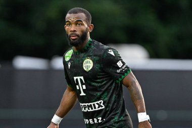 Ferencvros 'tan Habib Maga UEFA Şampiyonlar Ligi İkinci Ön eleme karşılaşmasında The New Saints vs Ferencvros Park Hall Stadyumu, Oswestry, Birleşik Krallık, 30 Temmuz 2024