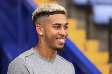 Blackpool 'dan Jordan Gabriel, 30 Temmuz 2024' te İngiltere 'nin Birkenhead kentindeki Prenton Park' ta oynanan Tranmere Rovers - Blackpool ön sezon dostluk maçı sırasında geldi.