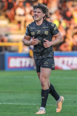 Leigh Leoparları 'ndan Robbie Mulhern, Betfred Süper Lig 20. Raundunda Castleford Tigers, Leigh Leopards' a karşı, The Mend-A-Hose Jungle, Castleford, Birleşik Krallık, 1 Ağustos 2024