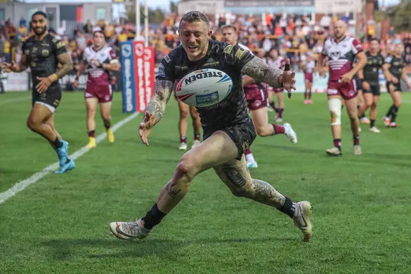 stock image Josh Charnley of Leigh Leopards drops the ball during the Betfred Super League Round 20 match Castleford Tigers vs Leigh Leopards at The Mend-A-Hose Jungle, Castleford, United Kingdom, 1st August 2024