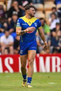 Warrington Wolves takımından Matty Ashton 20. Betfred Süper Lig karşılaşmasında Warrington Wolves, Hull KR 'a karşı Halliwell Jones Stadyumu, Warrington, 2 Ağustos 2024