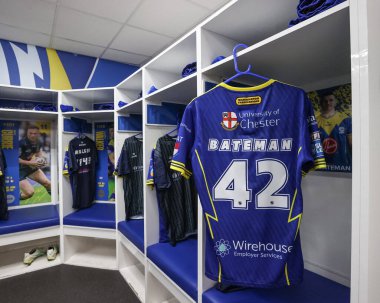 Warrington Wolves 'dan John Bateman' ın 20. Betfred Süper Ligi karşılaşması sırasında oynadığı John Bateman maçı Warrington Wolves 'a karşı Hull KR, Halliwell Jones Stadyumu, Warrington, Birleşik Krallık, 2 Ağustos 2024
