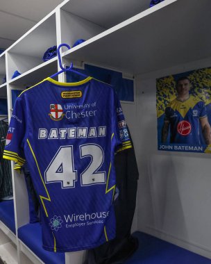 Warrington Wolves 'dan John Bateman' ın 20. Betfred Süper Ligi karşılaşması sırasında oynadığı John Bateman maçı Warrington Wolves 'a karşı Hull KR, Halliwell Jones Stadyumu, Warrington, Birleşik Krallık, 2 Ağustos 2024