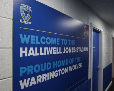Halliwell Jones Stadyumu 'na hoş geldiniz. Betfred Süper Lig 20. Raundunda Warrington Wolves Hull KR' a karşı Halliwell Jones Stadyumu, Warrington, Birleşik Krallık, 2 Ağustos 202