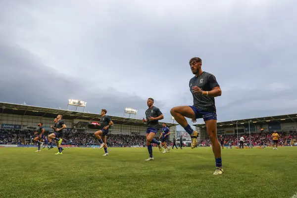 stock image Matty Ashton of Warrington Wolves during pre-game warm up during the Betfred Super League Round 20 match Warrington Wolves vs Hull KR at Halliwell Jones Stadium, Warrington, United Kingdom, 2nd August 2024