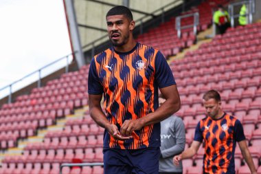 Blackpool 'dan Ash Fletcher sezon öncesi hazırlık maçında Crewe Alexandra ve Blackpool' a karşı Alexandra Stadyumu, Crewe, İngiltere, 3 Ağustos 2024
