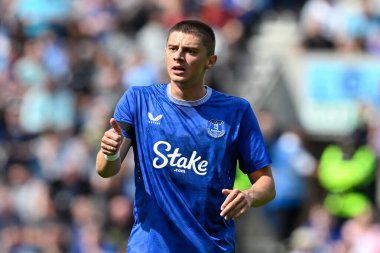 Everton 'dan Vitaliy Mykolenko sezon öncesi hazırlık maçı sırasında Preston North End Everton' a karşı Deepdale, Preston, İngiltere, 3 Ağustos 2024