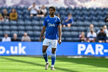 Everton 'dan Elijah Campbell, Preston North End' e karşı 3 Ağustos 2024 Deepdale, Preston, İngiltere 'de oynanan ön sezon dostluk maçı sırasında