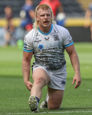 Hull FC 'den Brad Fash 3 Ağustos 2024' te MKM Stadyumu 'nda oynanan 20. Betfred Süper Lig karşılaşmasında ısınma turunda Hull FC ile St Helens karşılaşacak.