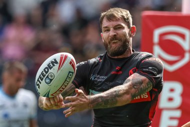 St. Helens takımından Daryl Clark, 3 Ağustos 2024 'te MKM Stadyumu' nda oynanan 20. Betfred Süper Lig karşılaşmasında Hull FC ile St Helens karşılaşmalarını kutluyor.