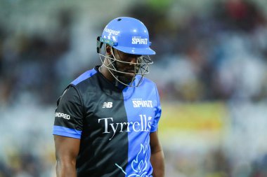 London Spirit 'ten Andre Russell, The Hundred maçında Trent Rockets' ın Londra Spirit 'e karşı Trent Bridge, Nottingham, İngiltere' de 7 Ağustos 2024 'te oynadığı maçta görevden alınmasının ardından üzgün görünüyor.