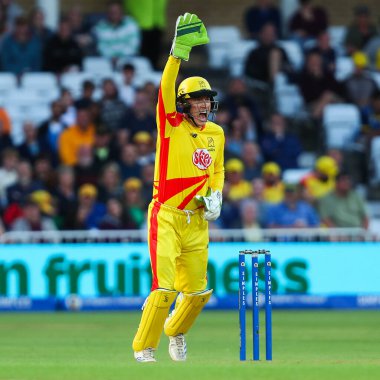 Londra Spirit 'ten Ollie Pope, The Hundred maçında Wicket' tan Bacak Trent Rockets, Londra Spirit 'e karşı Trent Bridge, Nottingham, İngiltere, 7 Ağustos 2024