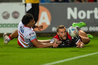 Salford Red Devils takımından Chris Hankinson, 8 Ağustos 2024 'te St Helens' e karşı Salford Red Devils 'in oynadığı Betfred Süper Lig 21. Raundunda video incelemesi sonrasında tartışmalı bir deneme ile ödüllendirildi.