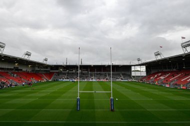 Betfred Süper Lig 21. Turu öncesinde St Helens - Salford Red Devils maçının genel görünümü St Helens, St Helens, İngiltere, 8 Ağustos 2024