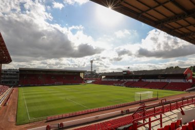 Oakwell 'in Sky Bet Ligi 1 maçı sırasında Oakwell, Barnsley' e karşı 9 Ağustos 2024 'teki Oakwell, Barnsley, İngiltere maçı genel görünümü.