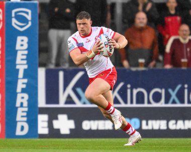 St. Helens 'den Morgan Knowles, 21. Betfred Süper Lig karşılaşmasında St Helens, Salford Red Devils' e karşı 8 Ağustos 2024 'te St Helens Stadyumu' nda maç yapıyor.