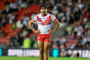 St. Helens 'den James Bell 21. Betfred Süper Lig Turu' nda St Helens, Salford Red Devils 'e karşı 8 Ağustos 2024' te St.Helens Stadyumu 'nda oynanan karşılaşmada