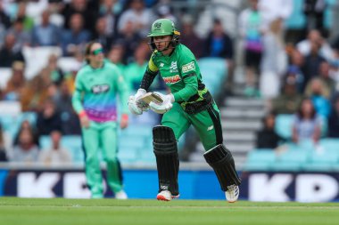 Güney Brave 'den Danni Wyatt, 8 Ağustos 2024' te Kia Oval, Londra 'da oynanan 100 maçta Oval Invincible Kadınlar ve Güneyli Cesur Kadınlara karşı yarışıyor.