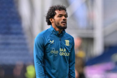 Preston North End 'den Duane Holmes, 9 Ağustos 2024' te İngiltere 'nin Deepdale kentinde oynanan Preston North End-Sheffield United maçının öncesinde ısınıyor.