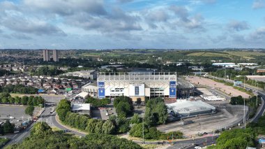 Elland Road 'un hava görüntüsü Sky Bet Şampiyonası öncesinde Leeds United' ın Portsmouth 'a karşı Elland Road, Leeds, İngiltere' de 10 Ağustos 2024 'te oynadığı maç.