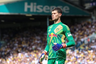 Leeds United takımından Illan Meslier 10 Ağustos 2024 'te Leeds Road, Leeds, İngiltere' de Leeds United ve Portsmouth maçında karşılaştı.