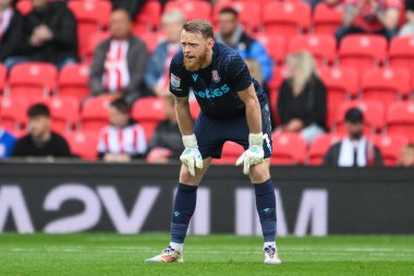 Stoke City 'den Viktor Johansson 10 Ağustos 2024' te Stoke City ile Coventry City arasında oynanan maçta İngiltere 'nin Bet365 Stadyumu' nda karşılaştı.