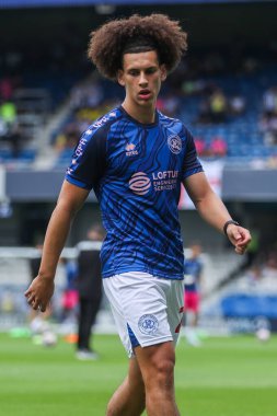 Queens Park Rangers takımından Rayan Kolli, 10 Ağustos 2024 'te Londra' daki Kiyan Prince Foundation Stadyumu 'nda Queens Park Rangers-West Bromwich Albion maçından önce ısınıyor.