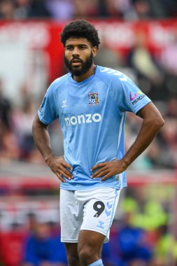 Coventry City 'den Ellis Simms 10 Ağustos 2024 tarihinde Stoke City ile Coventry City arasında oynanan Bet365 Stadyumu, Stoke-on-Trent, İngiltere