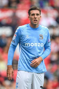 Coventry City 'den Luis Binks, Stoke City ile Coventry City arasındaki 10 Ağustos 2024' te oynanan Bet365 Stadyumu 'nda oynanan Sky Bet Şampiyonası maçında...