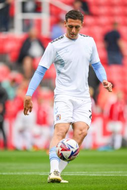 Coventry City 'den Luis Binks, 10 Ağustos 2024' te Stoke City, Bet365 Stadyumu 'nda oynanan Sky Bet Şampiyonası karşılaşması öncesinde oynanan maç öncesi ısınma maçında...