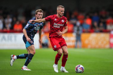 Crawley Town 'dan Ronan Darcy 10 Ağustos 2024' te Broadfield Stadyumu, Crawley, İngiltere 'de Crawley Town' a karşı oynanan 1.