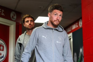 Blackpool 'dan James Husband, 10 Ağustos 2024' te İngiltere 'nin Crawley Stadyumu' nda oynanan Crawley Town - Blackpool maçı öncesinde geldi.
