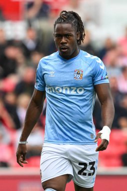 Coventry City 'den Brandon Thomas-Asante Gökyüzü İddia Şampiyonası' nda Stoke City, Coventry City 'ye karşı Bet365 Stadyumu, Stoke-on-Trent, İngiltere, 10 Ağustos 2024