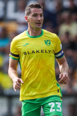 Norwich City 'den Kenny McLean, 17 Ağustos 2024' te Norwich City 'nin Carrow Road, Norwich' te Blackburn Rovers 'a karşı oynadığı Gökyüzü İddia Şampiyonası maçında iş başında.