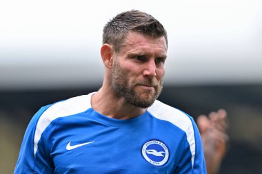 Brighton & Hove Albion takımından James Milner, 17 Ağustos 2024 'te İngiltere' nin Liverpool kentinde oynanan Premier Lig karşılaşmasında Everton ve Hove Albion maçında ısındı.