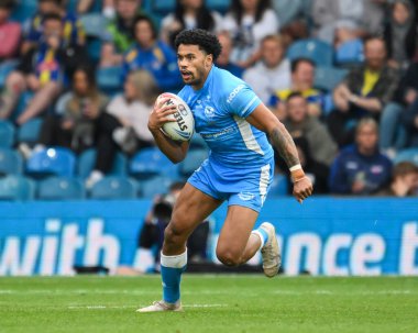 St. Helens 'ten Waqa Blake, Wigan Warriors' un 17 Ağustos 2024 'te Elland Road, Leeds' de St. Helens 'e karşı oynadığı Magic Weekend maçında bir çıkış yaptı.