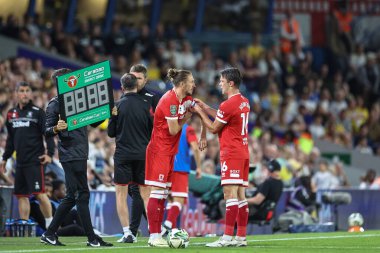 Middlesbrough 'dan Jonny Howson, Carabao Cup' ın Leeds United ile Middlesbrough maçı sırasında İngiltere 'nin başkenti Leeds' te 14 Ağustos 2024 'te oynanan Elland Road' da Middlesbrough maçında Middlesbrough takımının kaptanlığını üstlendi.