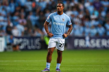 Coventry City 'den Milan van Ewijk, Coventry City - Oxford United maçında Coventry Building Society Arena, Coventry, İngiltere, 16 Ağustos 2024