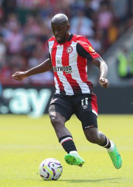 Brentford 'dan Yoane Wissa Premier League maçında Brentford, Crystal Palace' a karşı Gtech Community Stadyumu, Londra, İngiltere, 18 Ağustos 2024
