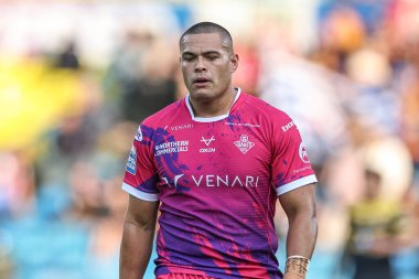 Huddersfield Giants 'dan Tui Lolohea Magic Weekend maçında Huddersfield Giants Castleford Tigers' a karşı Elland Road, Leeds, İngiltere, 18 Ağustos 2024