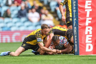 Leigh Leoparları 'ndan Edwin Ipape, 18 Ağustos 2024' te Elland Road, Leeds, Birleşik Krallık 'ta Leigh Leopards ve Salford Red Devils arasındaki Magic Weekend maçına gidiyor.