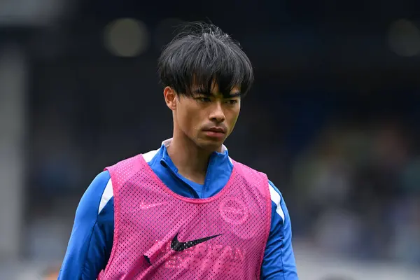 stock image Kaoru Mitoma of Brighton & Hove Albion warms up ahead of the Premier League match Everton vs Brighton and Hove Albion at Goodison Park, Liverpool, United Kingdom, 17th August 2024