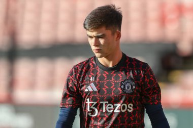 Manchester United 'dan Harvey Amas Bristol Street Motors Kupası' nda maç öncesi ısınma oturumunda Barnsley Manchester United U21 'e karşı Oakwell, Barnsley, İngiltere, 20 Ağustos 2024
