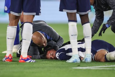 Tottenham Hotspur 'dan Rodrigo Bentancur, 19 Ağustos 2024' te King Power Stadyumu 'nda Leicester City Tottenham Hotspur' a karşı oynanan Premier Lig karşılaşmasında sakatlandı.