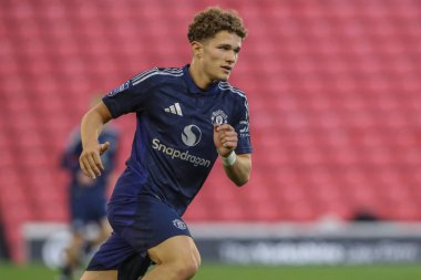 Manchester United 'dan Jacob Devaney Bristol Street Motors Kupası maçında Barnsley, Manchester United U21' e karşı Oakwell, Barnsley, Birleşik Krallık, 20 Ağustos 2024