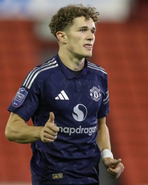 Manchester United 'dan Jacob Devaney Bristol Street Motors Kupası maçında Barnsley, Manchester United U21' e karşı Oakwell, Barnsley, Birleşik Krallık, 20 Ağustos 2024