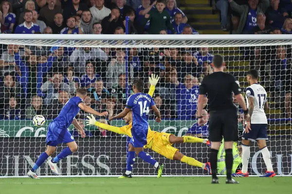 stock image Jamie Vardy of Leicester City scores a goal to make it 1-1 during the Premier League match Leicester City vs Tottenham Hotspur at King Power Stadium, Leicester, United Kingdom, 19th August 2024