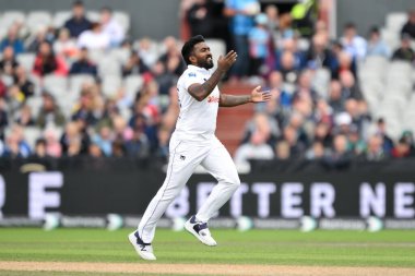 Sri Lanka 'dan Asitha Fernando 22 Ağustos 2024' te Old Trafford, Manchester, İngiltere 'de düzenlenen 1. Rothesay Test Maçı 2.